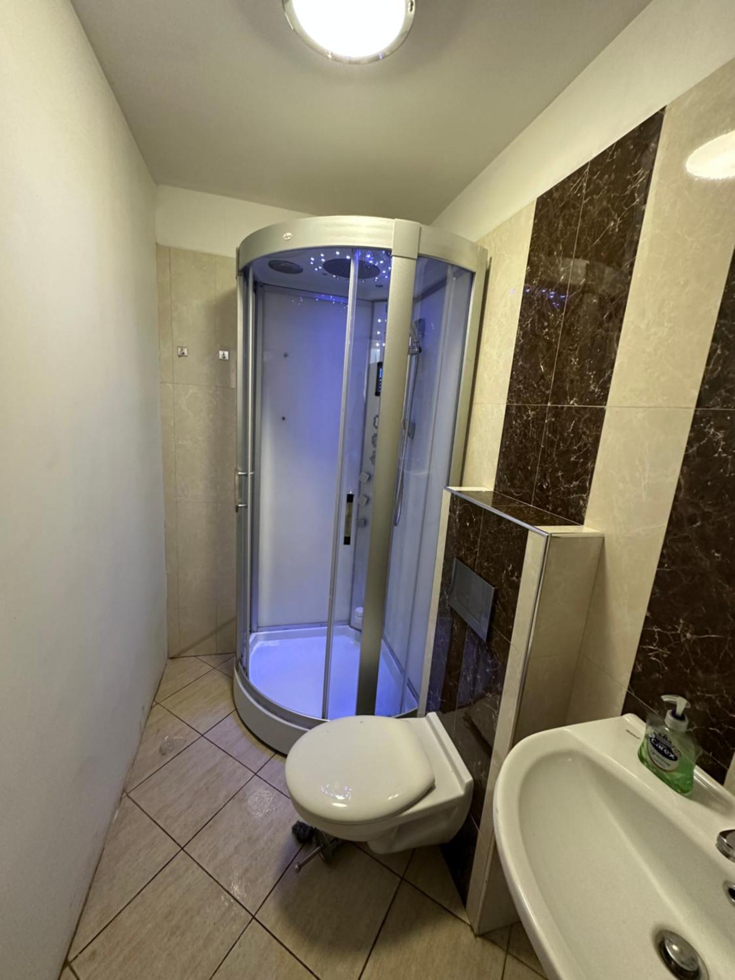 North London A Spacious 7 Bedroom House Accommodating Up To 18 People Complete With Own Gym And Table Tennis Londres Exterior foto